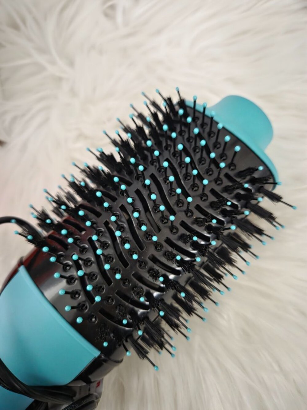 Revlon One-Step Volumizer - Picture 6 of 7